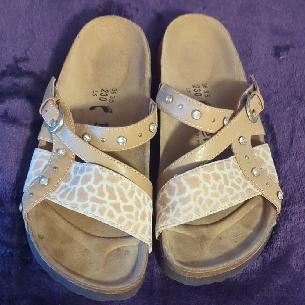 Stylish Tan Kids Sandals